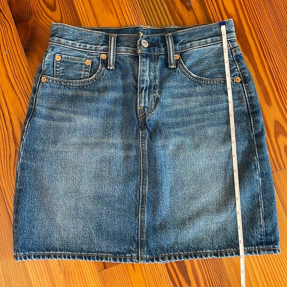 Levi Strauss denim mini skirt sz 25
